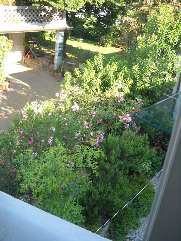 Bed and Breakfast Charlie Chaplin Tamara Exterior foto